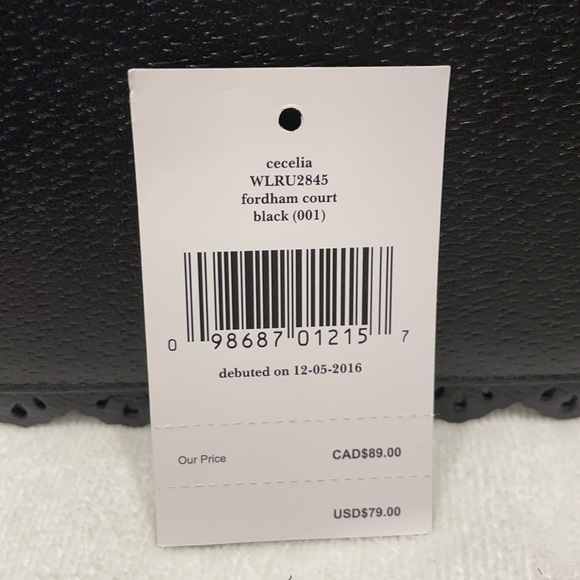 Sold! Kate Spade ♠️ leather scalloped card holder! - Picture 7 of 7